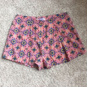 Sans Souci Blush Floral Shorts